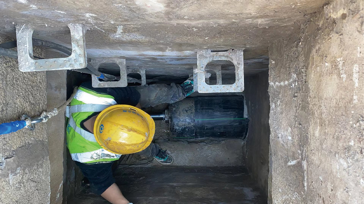 东湖HDPE短管内衬法