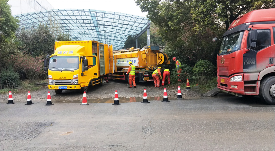 东湖成区雨污水管网“四位一体”检测疏通项目